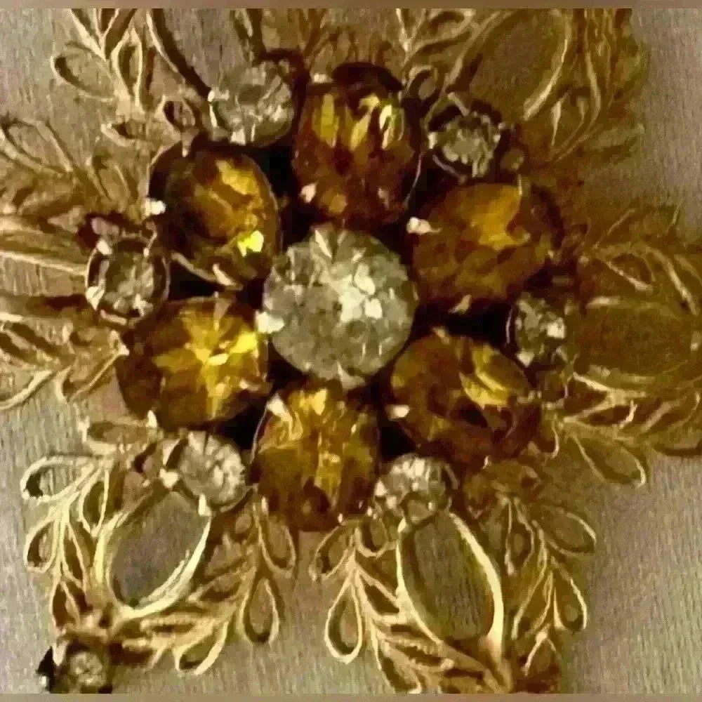 Vintage Scitarelli Brooch — Signed